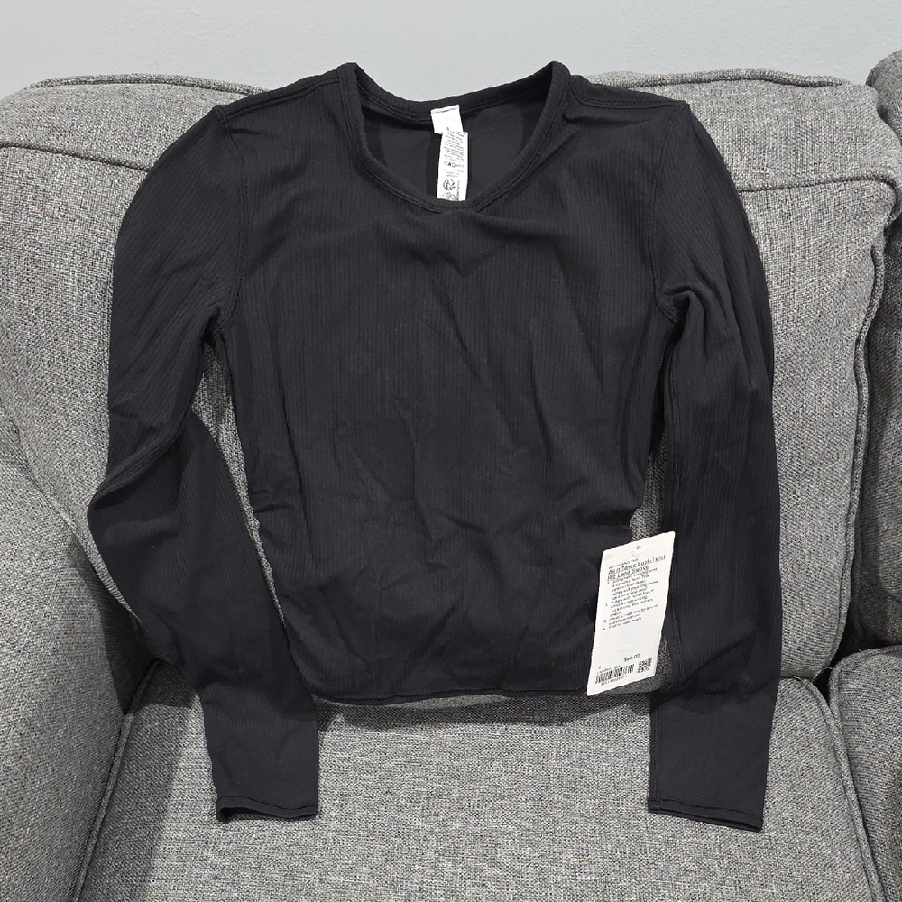 lululemon athletica Black Long Sleeve Tee